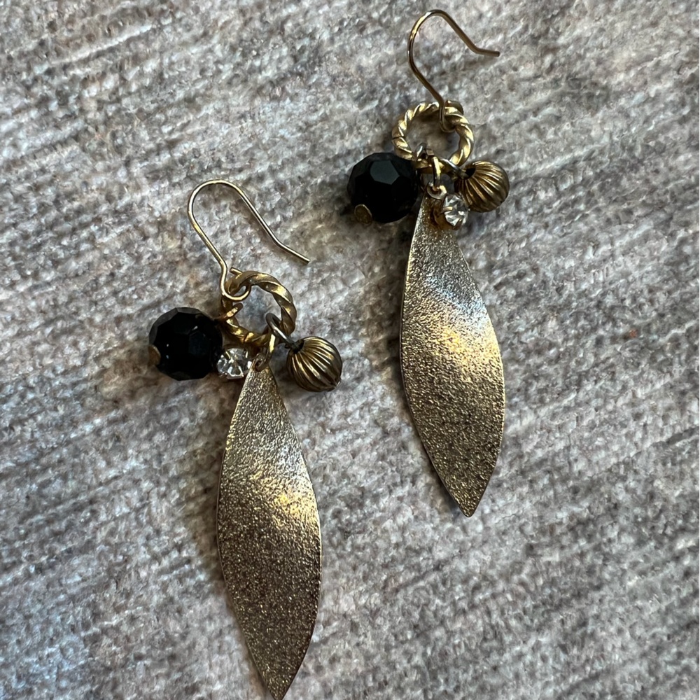 💥3 for $15💥 earrings